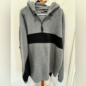 Gray and Black Men's Hooded Fleece Pullover